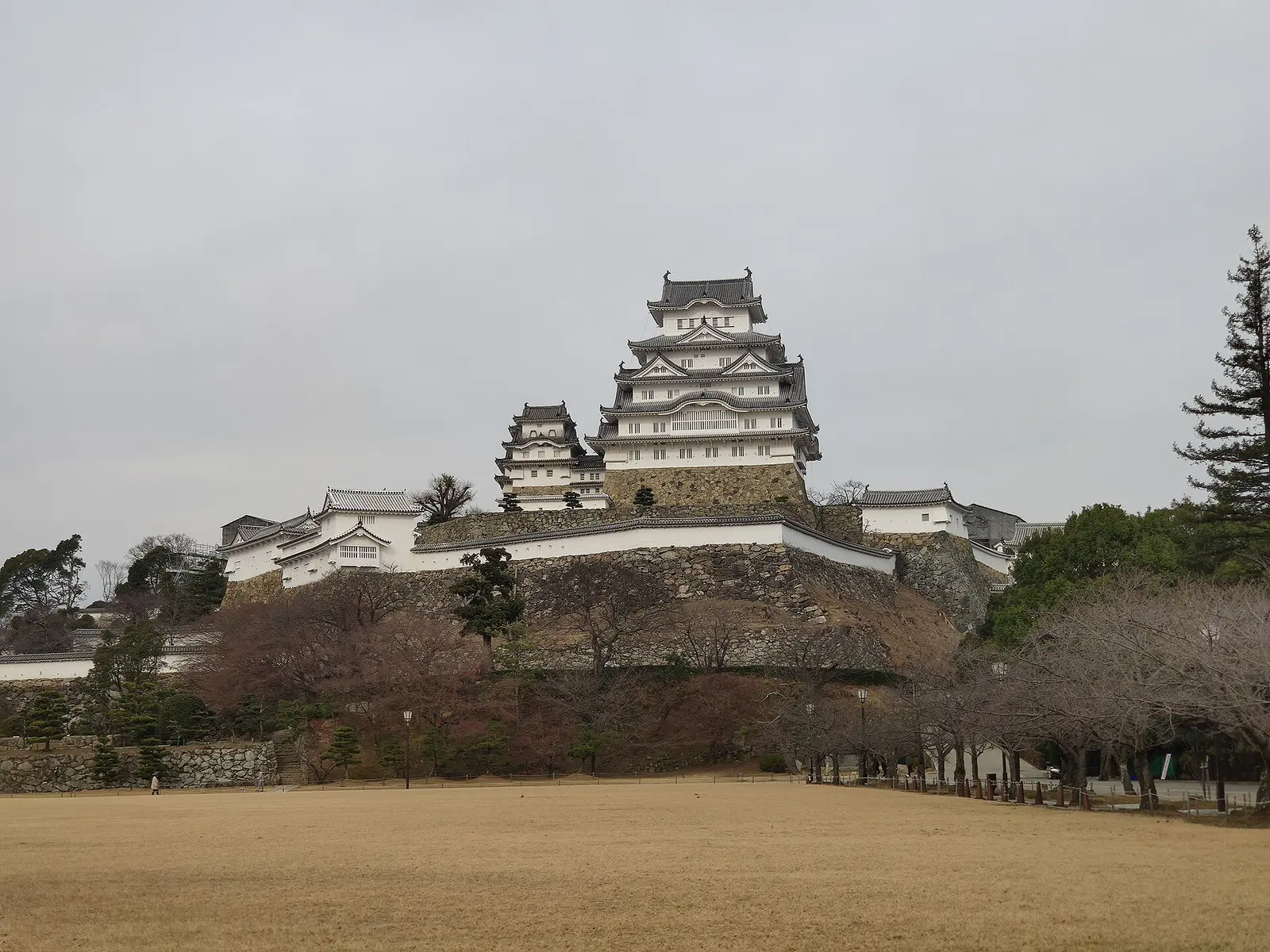 Exterior of Himeji Castle's keep photographed in 2020; not an original Edo-period photograph