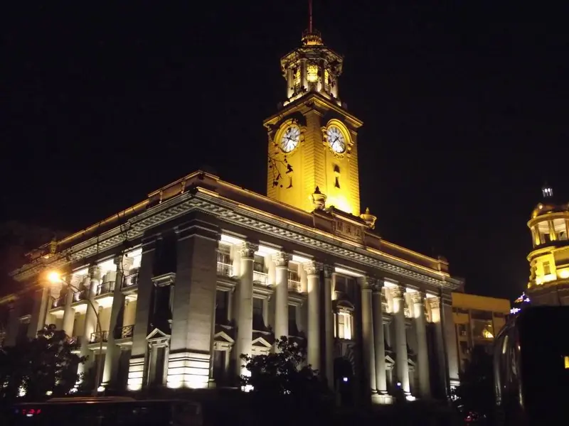 La Aduana de Jianghan de noche (2011)