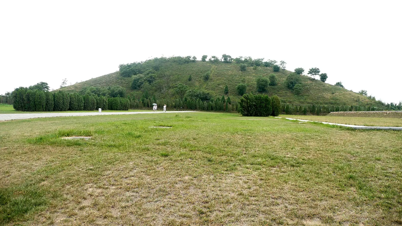 Han Yangling Mausoleum (July 2008)