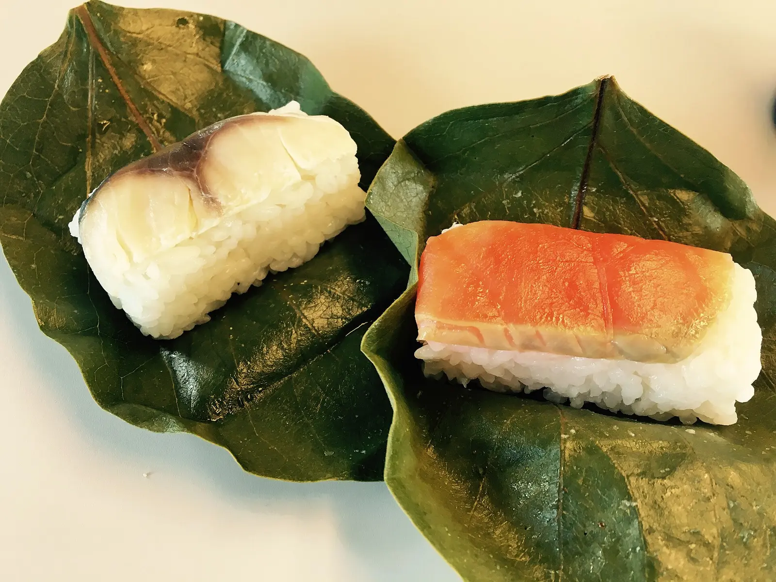 Kakinoha-zushi (sushi en hoja de caqui) de Nara