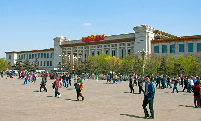 2014 年從天安門廣場方向拍攝的中國國家博物館外立面；不代表當前展覽狀態