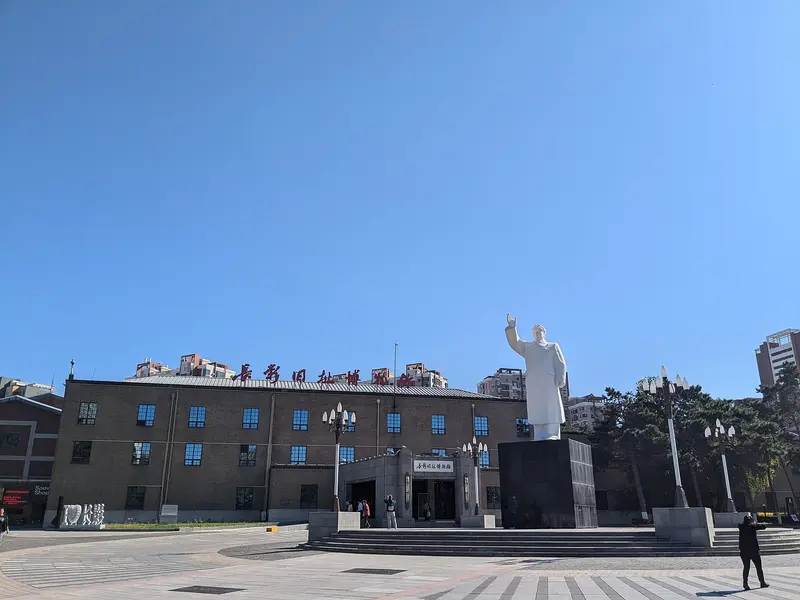 2024年の長影旧址博物館の建物外観。旧「満映」関連の建物です。現在すべての展示室が開放されていることを示すものではありません