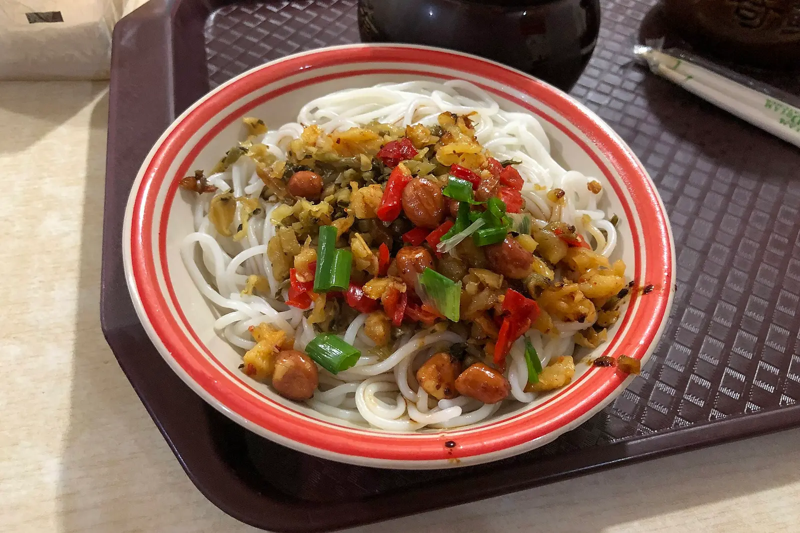 南昌一家早餐店的拌粉（2019）